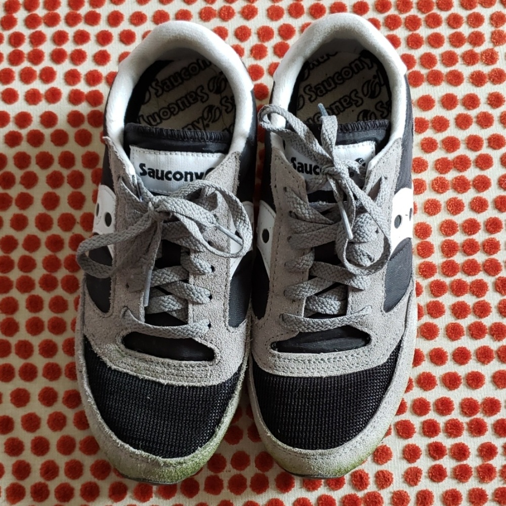 NOT AVAILABLE Saucony Jazz sz 7